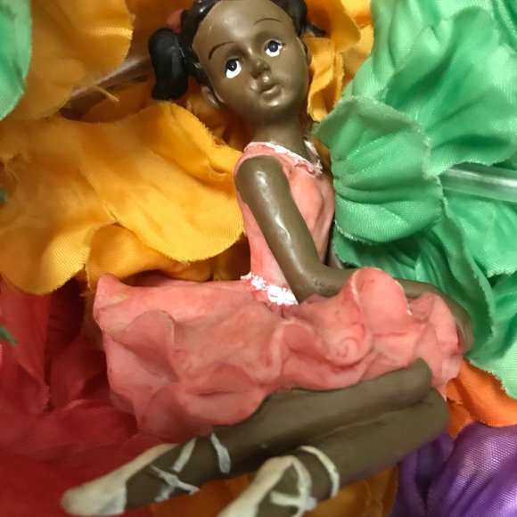 Ballerina Black/Afro-American Miniature Statue - Picture 6 of 16